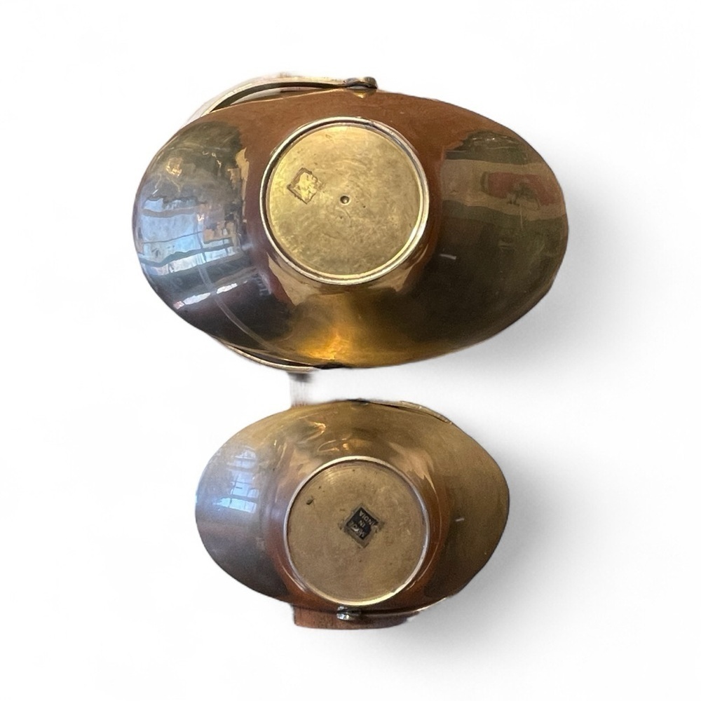 Vtg Brass Baskets Set of 2 Nesting Handled Patina MCM Hollywood Regency Decor - Picture 6 of 9